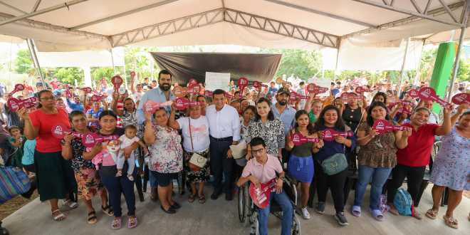 Justicia social en territorio rural de Centro; entrega Javier May 100 acciones del Programa Viviendas para el Bienestar