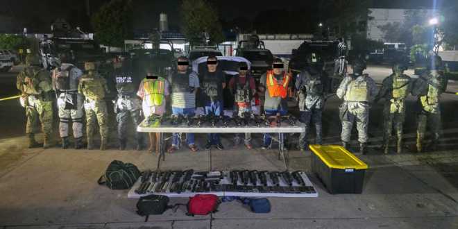 Aseguran 2,642 dosis de distintas drogas, 187 paquetes de marihuana; 32 detenidos