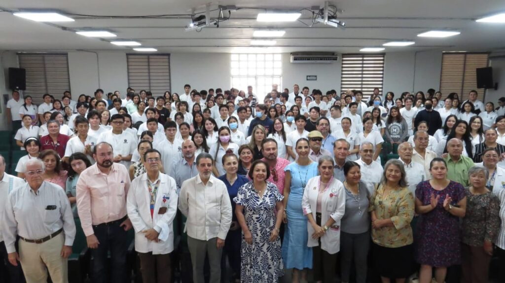 Rinden emotivo homenaje póstumo al Dr. Enrique Domingo Loyo Nieto, referente de la medicina en Tabasco