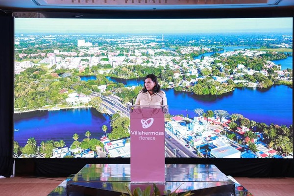 Presenta Yolanda Osuna estrategia para atraer inversiones y generar empleos en Villahermosa