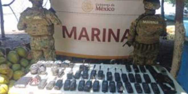Aseguran presunta droga y combustible en Chiapas