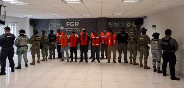 Catea FGR predio en Cárdenas y asegura vehículos ligados al robo de hidrocarburo