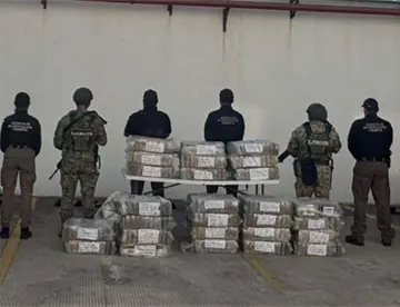 FGR ya investiga hallazgo de avioneta con droga; aclara que fue encontrada en Balancán