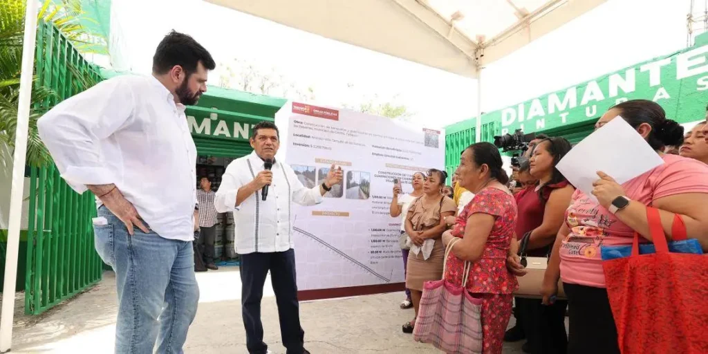 Zona Yokot'an Centro: Gobierno Javier May entrega infraestructura