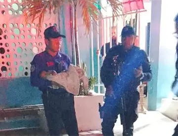 Tabasqueña denuncia que DIF de Quintana Roo tiene retenidas ilegalmente a sus dos hijas