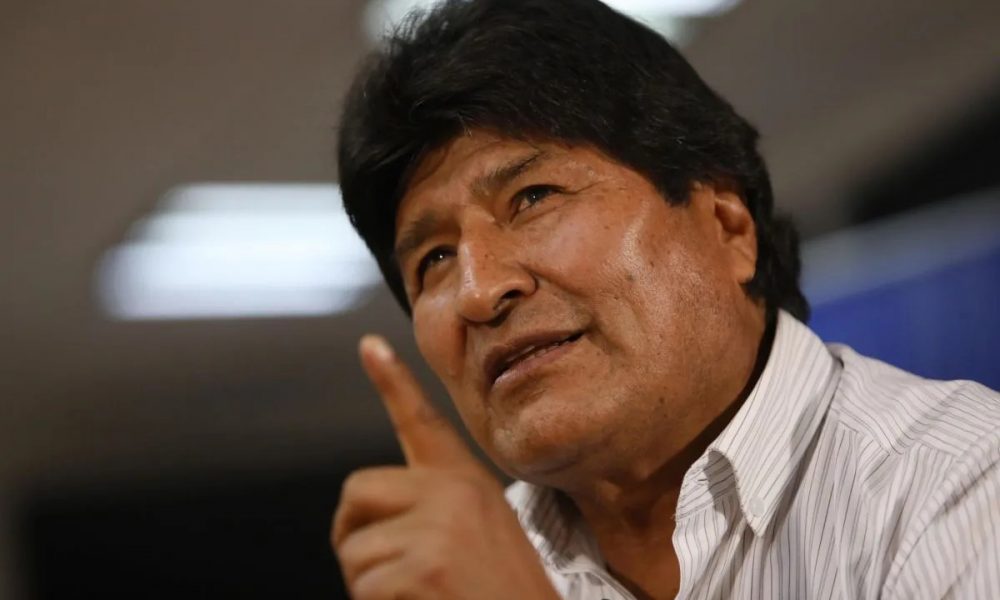 Evo Morales denuncia persecución política y pide: “no me maten”