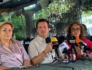 Gaudiano llama loquito a Evaristo; insiste en que no debe venderse predios del gobierno