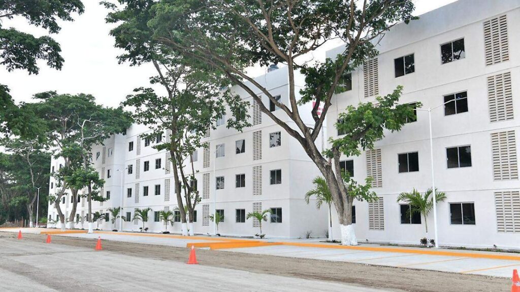 Comalcalco recibe primeras 64 casas de Viviendas para el Bienestar