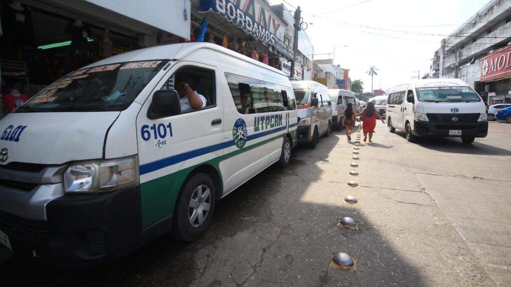 Atiende gobierno de Tabasco solicitud de alza al transporte