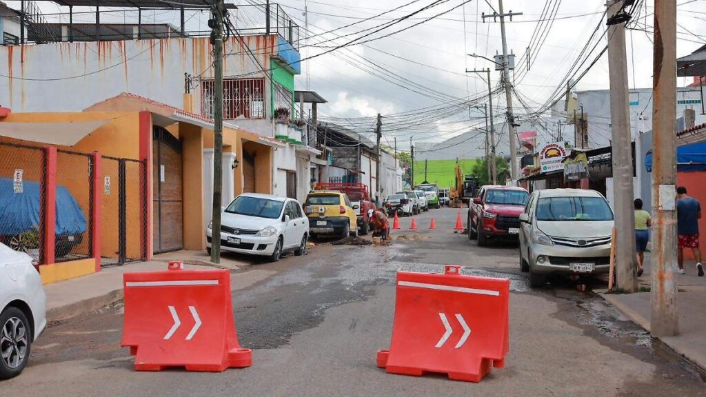 Cierre parcial nocturno en Lamberto Castellanos por mantenimiento con concreto hidráulico