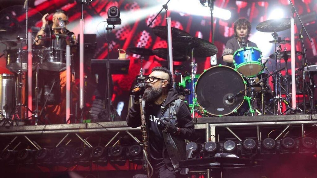 Villahermosa se prepara para el concierto de Panteón Rococó y María Barracuda