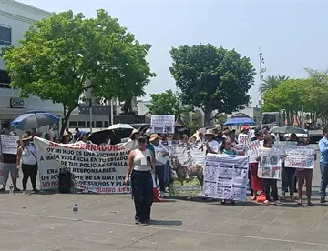 Marchan en Villahermosa para denunciar irregularidades en sistema de Justicia