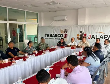 Jalapa, Macuspana, Tacotalpa y Teapa forman bloque por fallas de CFE