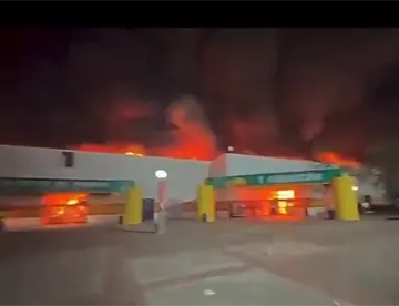 Gobierno desmiente que número de muertos tras incendio sean más de 5 y que haya hospitalizados