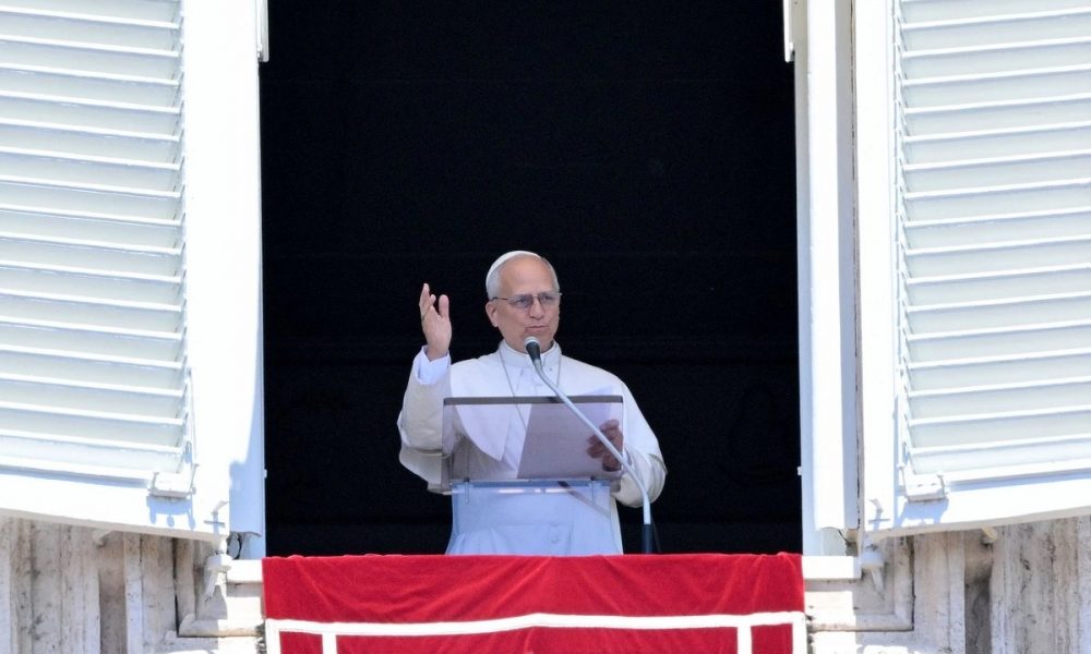 Alerta el Papa por “constantes violaciones” a la libertad de prensa en el mundo