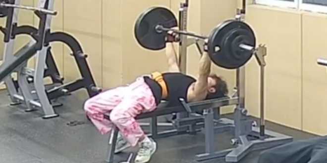 Se salva de milagro en el gimnasio