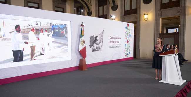 Sheinbaum inaugura Glorieta de las Mujeres Libres de BCS