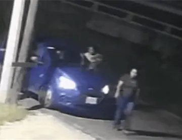 Exhiben a presuntos ladrones de una perrita en Lázaro Cárdenas, Centro