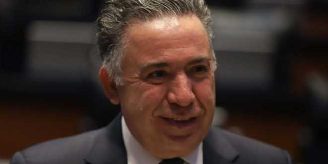 Rechaza Inzunza entregarse a EU