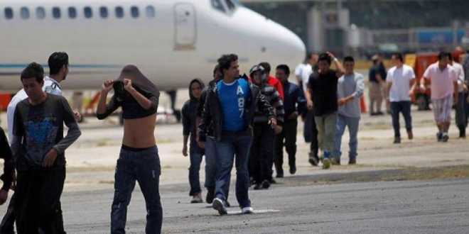 Tendrán tabasqueños repatriados atención médica en el IMSS