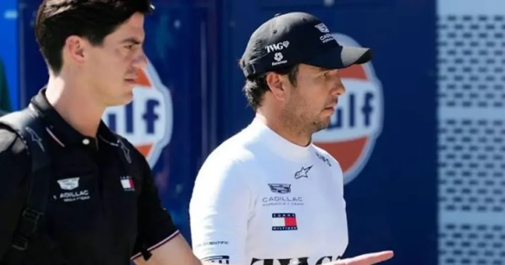 Checo Pérez abandona el GP de Austria tras falla en su Cadillac