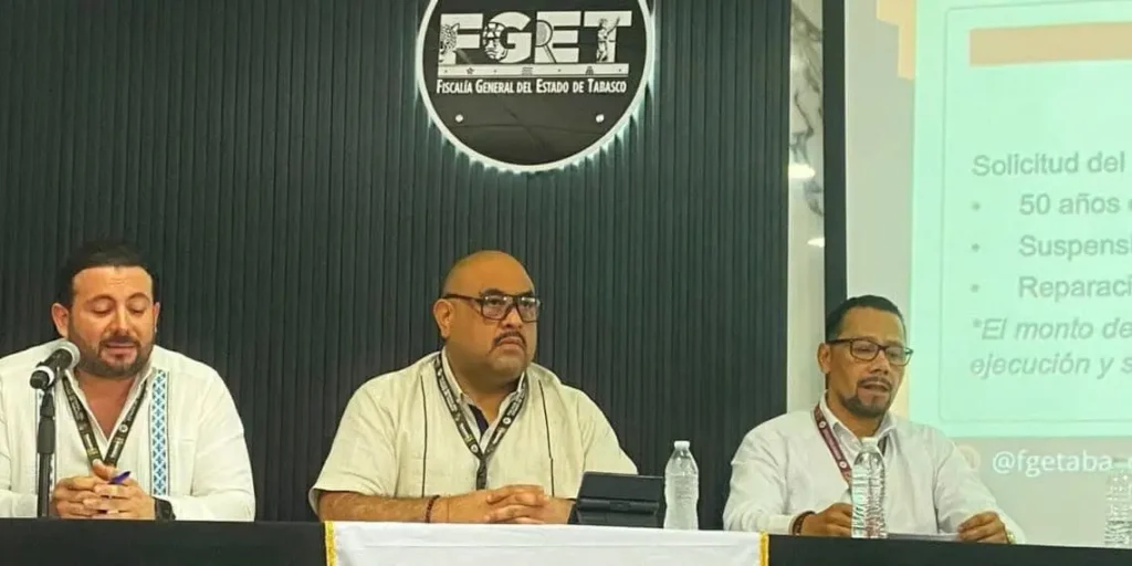 Piden 50 años de prisión a policías