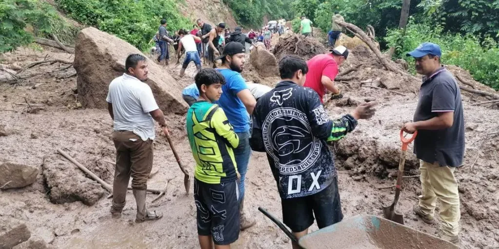 Habitan 68 mil en zonas de deslaves