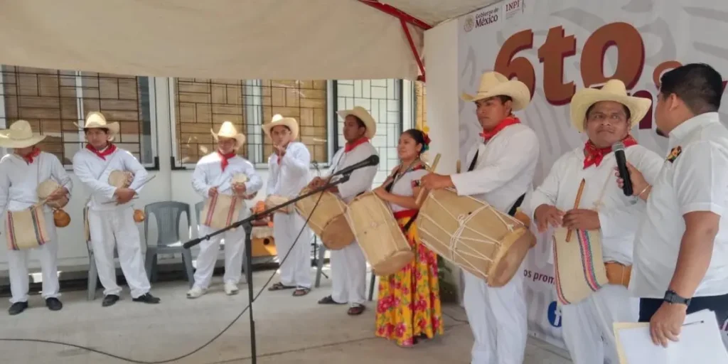 Gobernador Javier May premia a La Voz de los Chontales