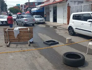 Por falta de energía eléctrica, cierran calle en Tamulté