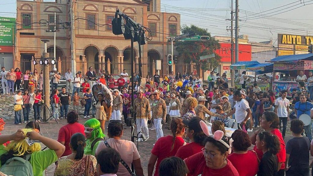 Ayuntamientos de Tabasco derrochan millones en carnavales