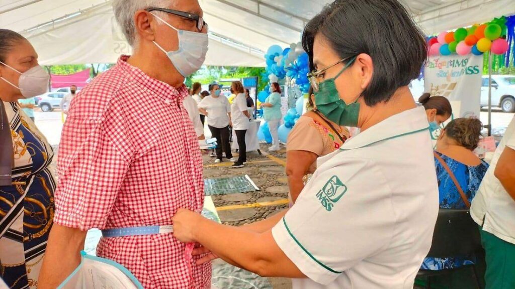 Buscan sensibilizar a la población para erradicar el maltrato hacia la tercera edad