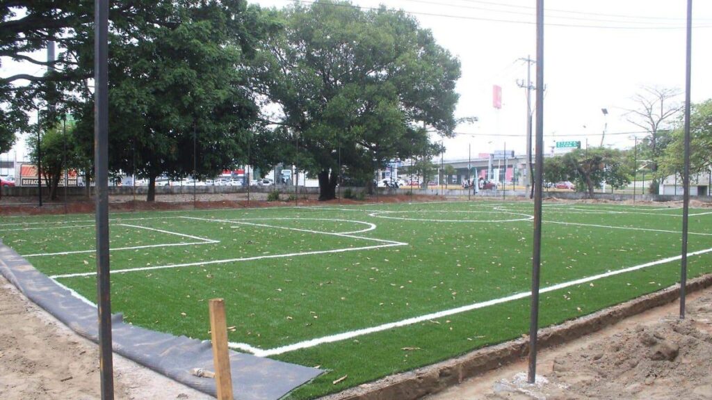 Avanzan obras del programa Mundial Social con 45 canchas en Tabasco