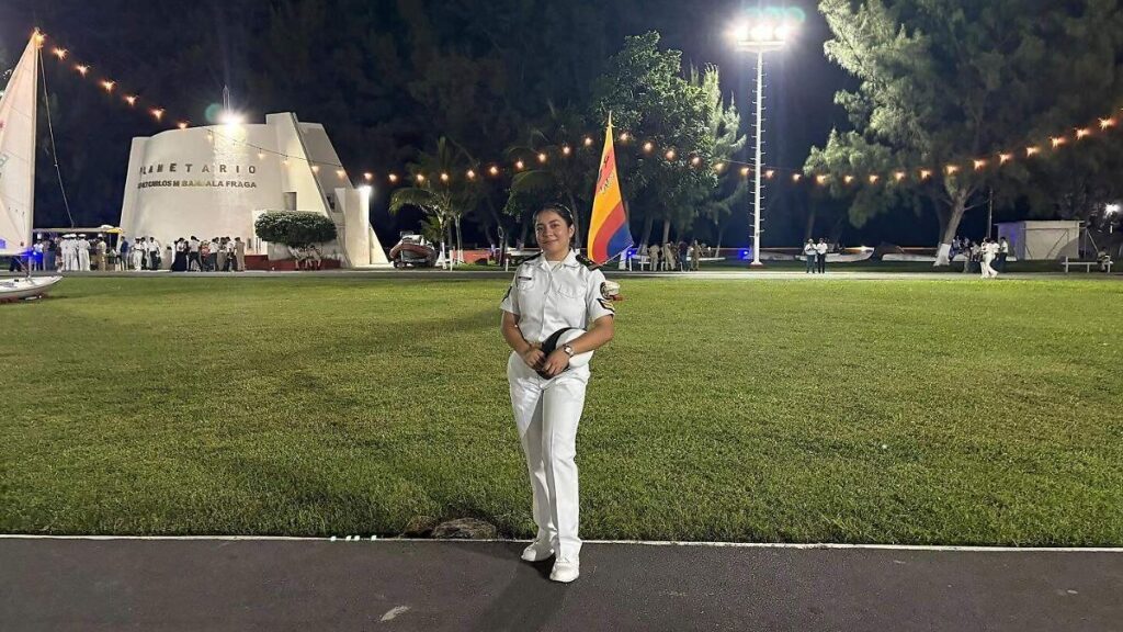Ivana, la primera mujer Piloto Naval de Cunduacán