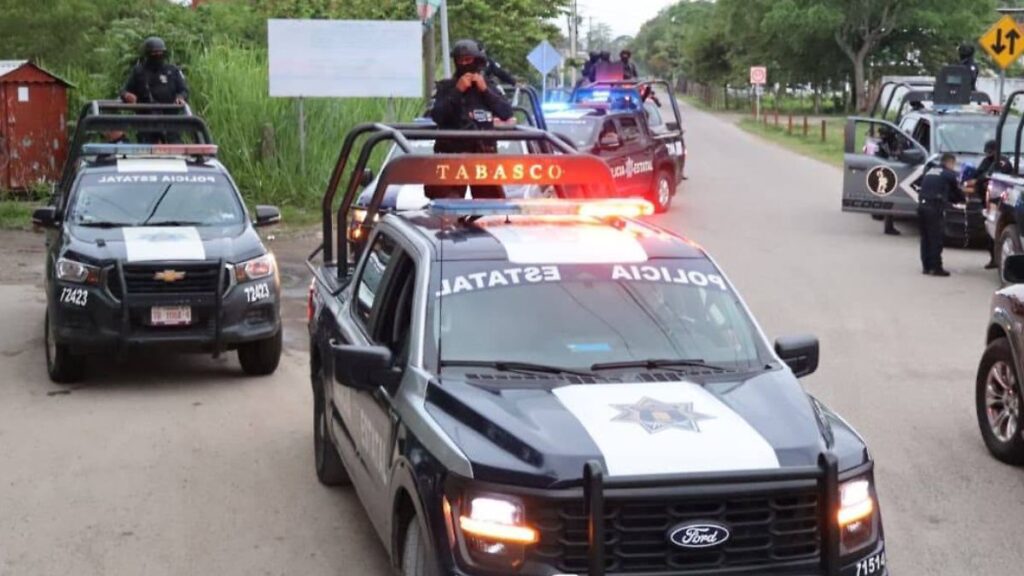 Hallan cadáver dentro de camioneta abandonada en ranchería Corregidora