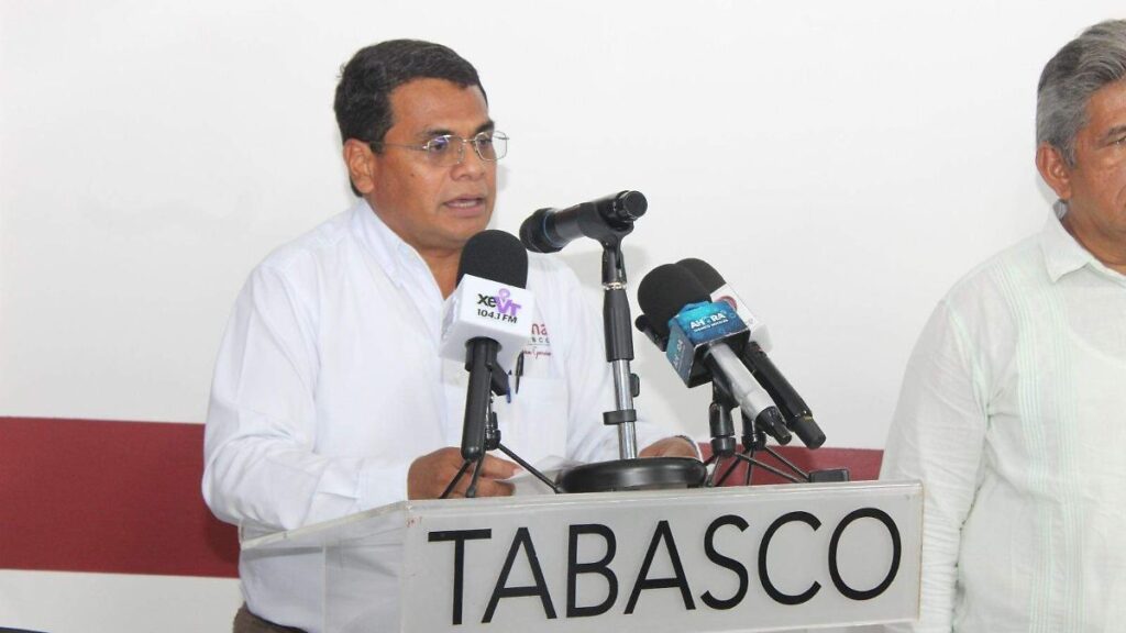Pospone renuncia; sigue Jesús Selván en dirigencia de Morena Tabasco