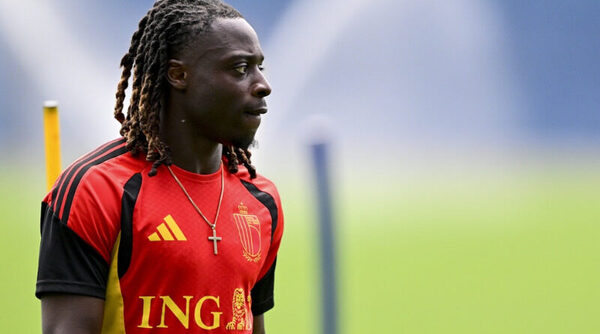 Jugador de Bélgica quiere abandonar el Mundial por ir a ver el nacimiento de su hijo