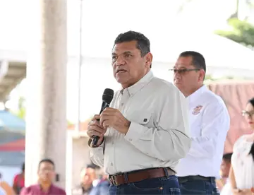 Universidad Rosario Castellanos en Jonuta abrirá en 2 meses; será gratuita: May