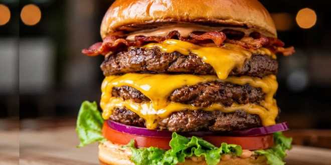 Hamburguesa triple: aquí te decimos por qué se volvió viral