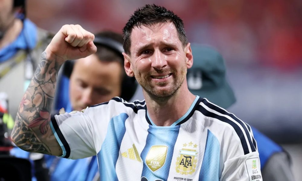 Messi llega a ocho goles y guía a Argentina a los cuartos de final