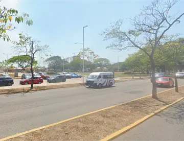 Transportistas piden vías alternas tras ser desplazados por Villahermosa 2030