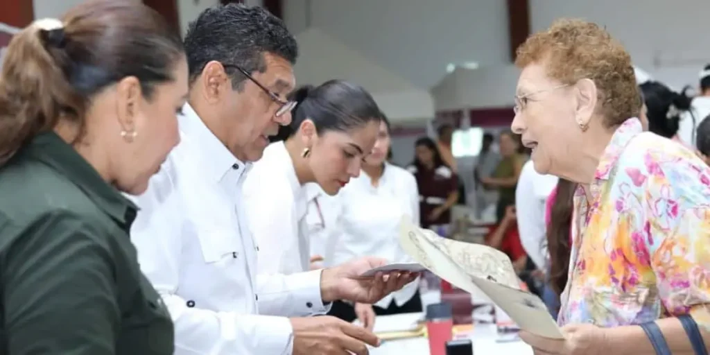 Gobierno del Pueblo Tabasco: Estrategias Sociales en Cunduacán