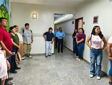 Inquilinos de la Villa Universitaria de Tabasco recorren instalaciones