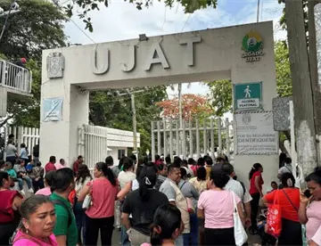 Reconvertirá UJAT carreras con poca demanda de inscripción