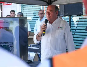 Pronto iniciará construcción de escuelas reubicadas por cercanía a la refinería de Dos Bocas: Ojeda