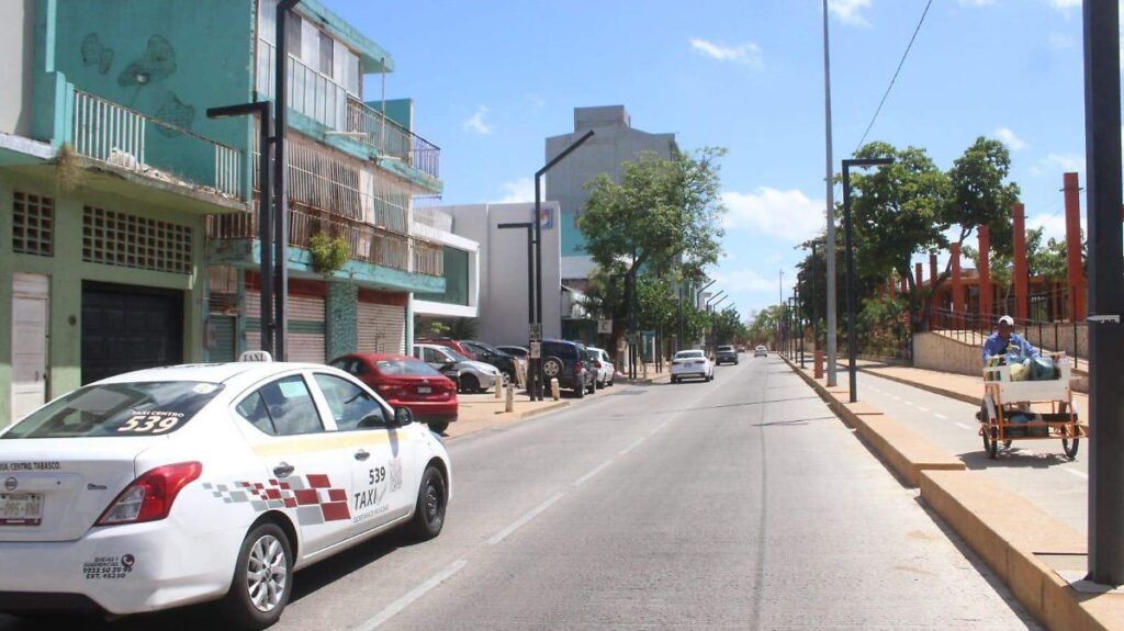 Comerciantes de la Antojería Food Park buscan nuevas sedes tras cierre