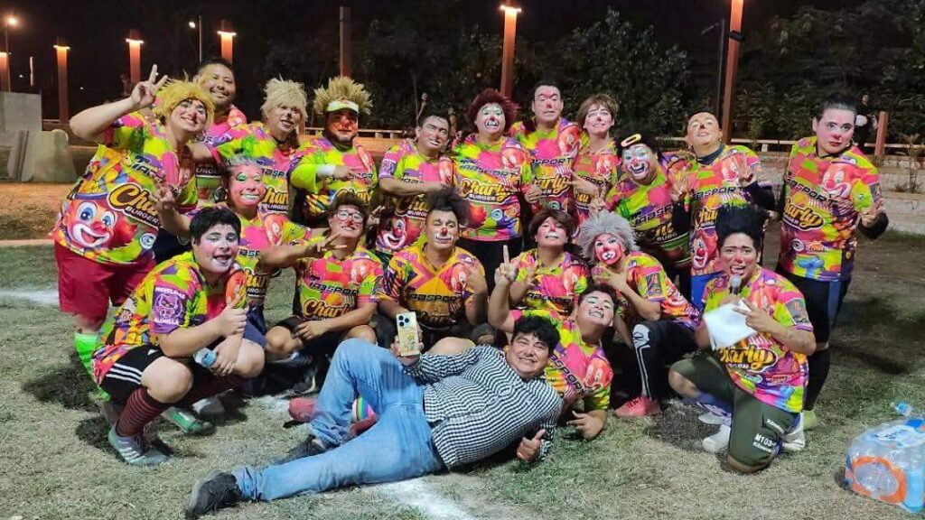 ¡Duelo de risas y goles! Payasos de Tabasco retan a Cancún