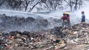 Incendios movilizan a cuerpos de emergencia en Centro