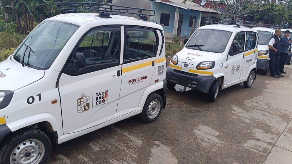 Semovi investiga cobros irregulares de 30 pesos en pochimóviles de Cunduacán
