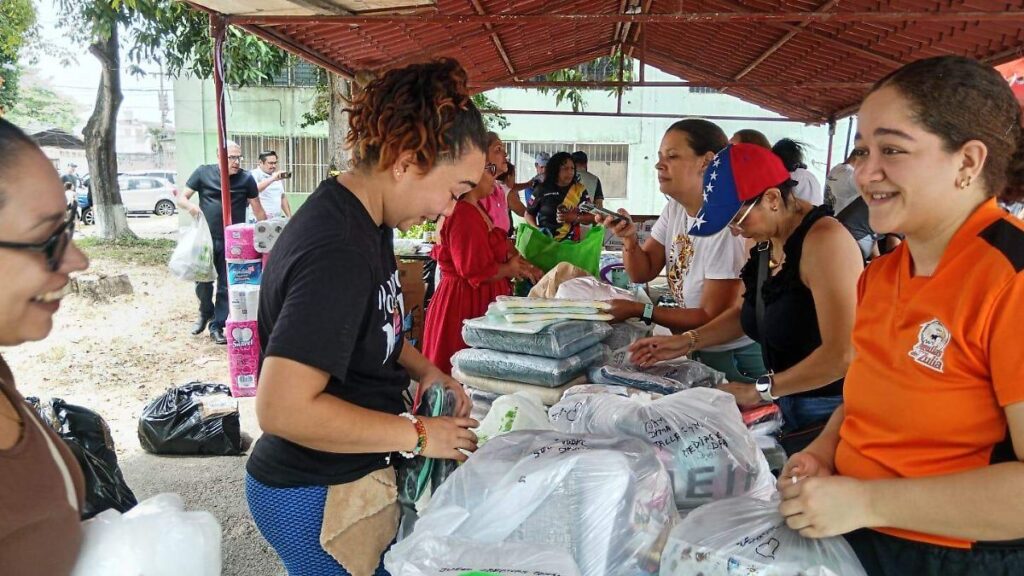 Comunidad venezolana en Tabasco envía 7.5 toneladas de ayuda a Venezuela