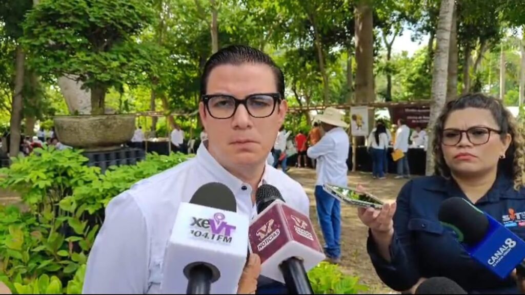Entregan Manifiesto de Impacto Ambiental a Semarnat por intervención en avenida Paseo Tabasco